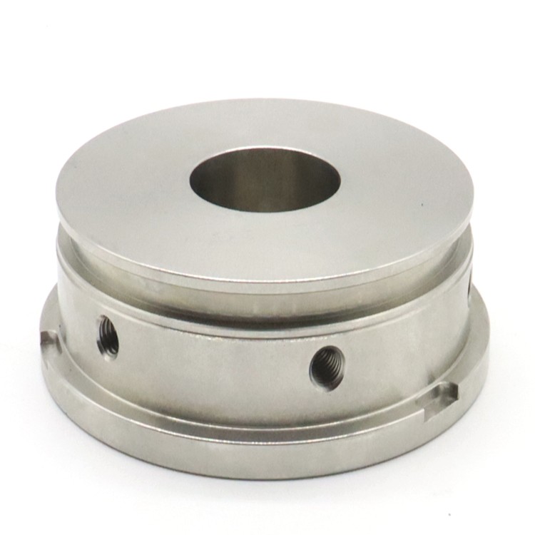 CNC Milling Parts CNC Machining Part သည် တိကျမှုနှင့် ထုတ်လုပ်မှု စွမ်းဆောင်ရည်ကို မည်သို့တိုးတက်စေသနည်း။